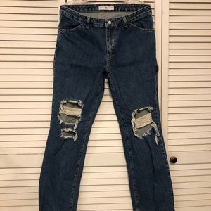 LIKE NEW: Tommy Hilfiger ripped jeans! Size 10